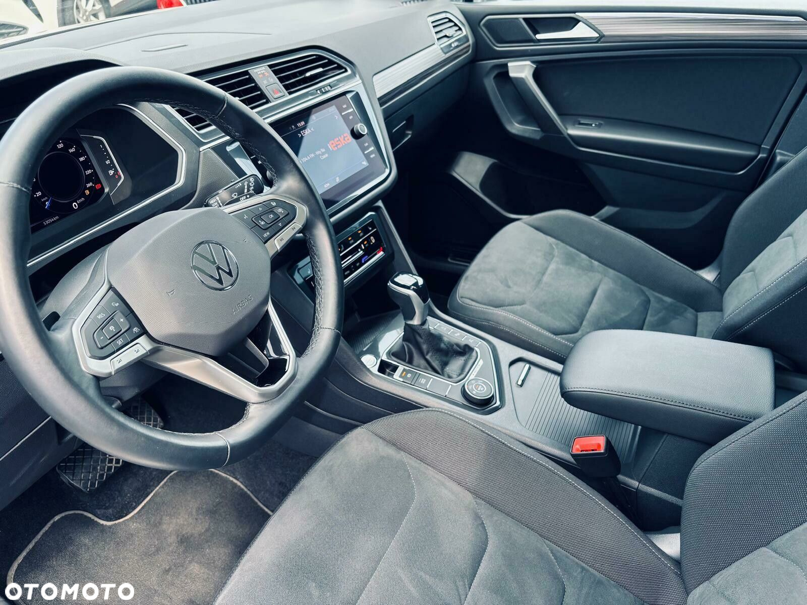 Volkswagen Tiguan 2.0 TDI SCR 4Mot Elegance DSG - 15