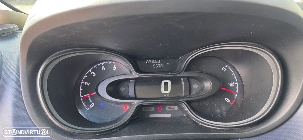 Opel Vivaro - 5