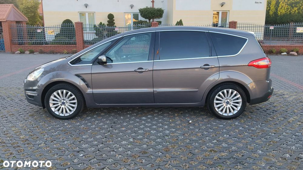 Ford S-Max - 9