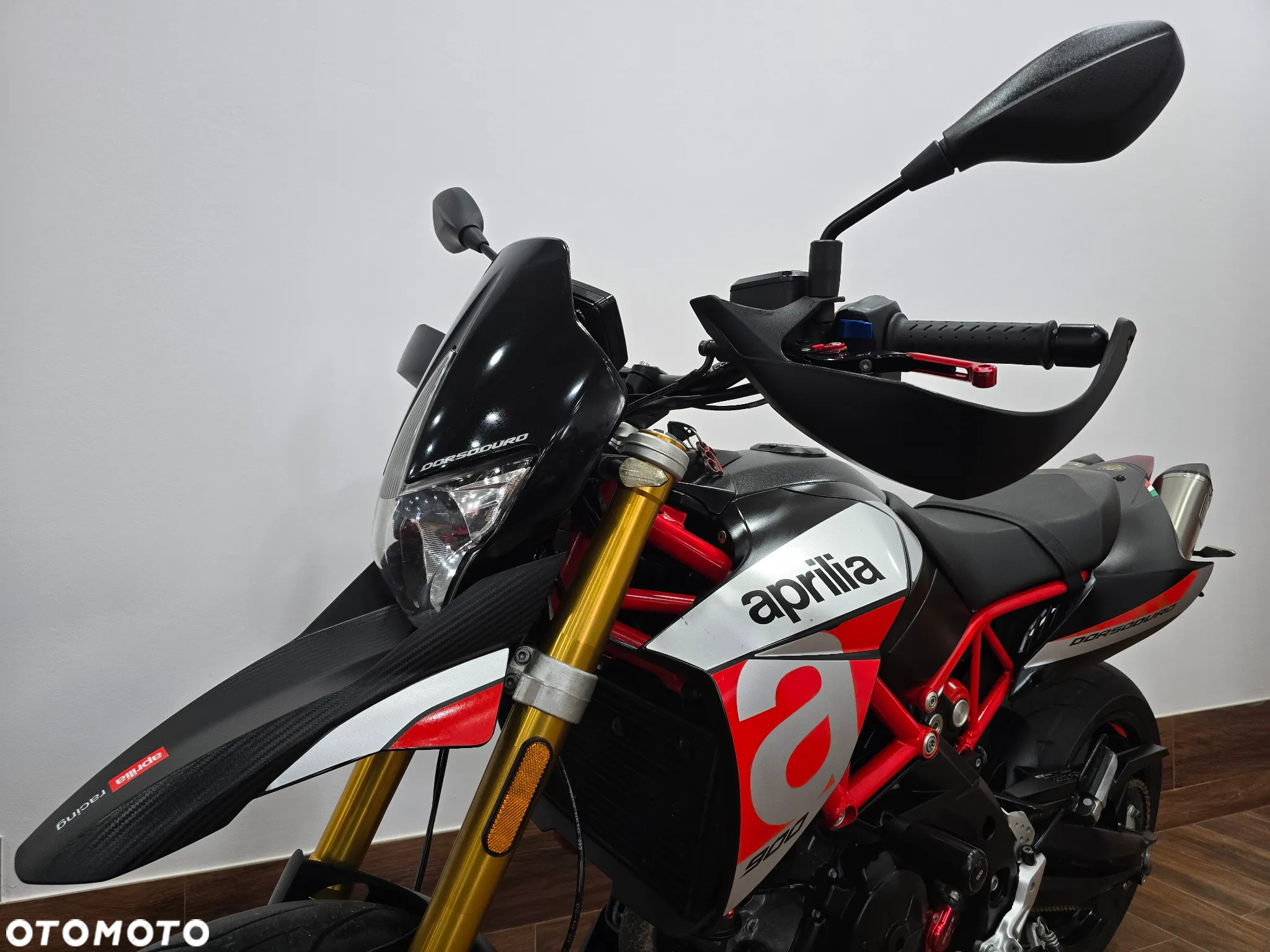 Aprilia Dorsoduro - 22