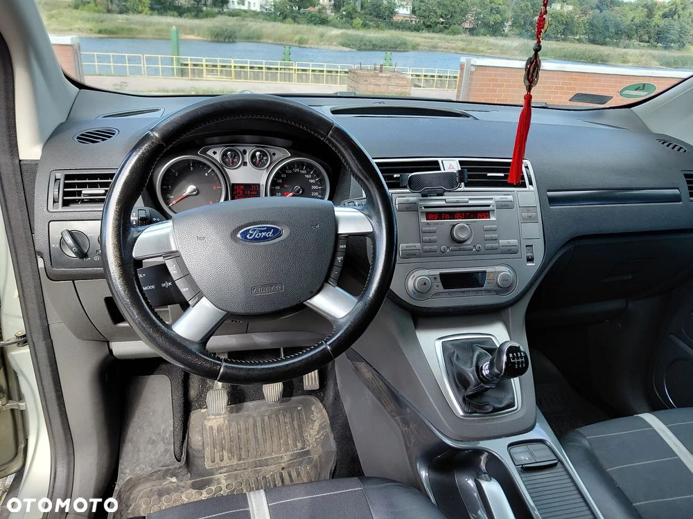 Ford Kuga 2.0 TDCi Trend - 9