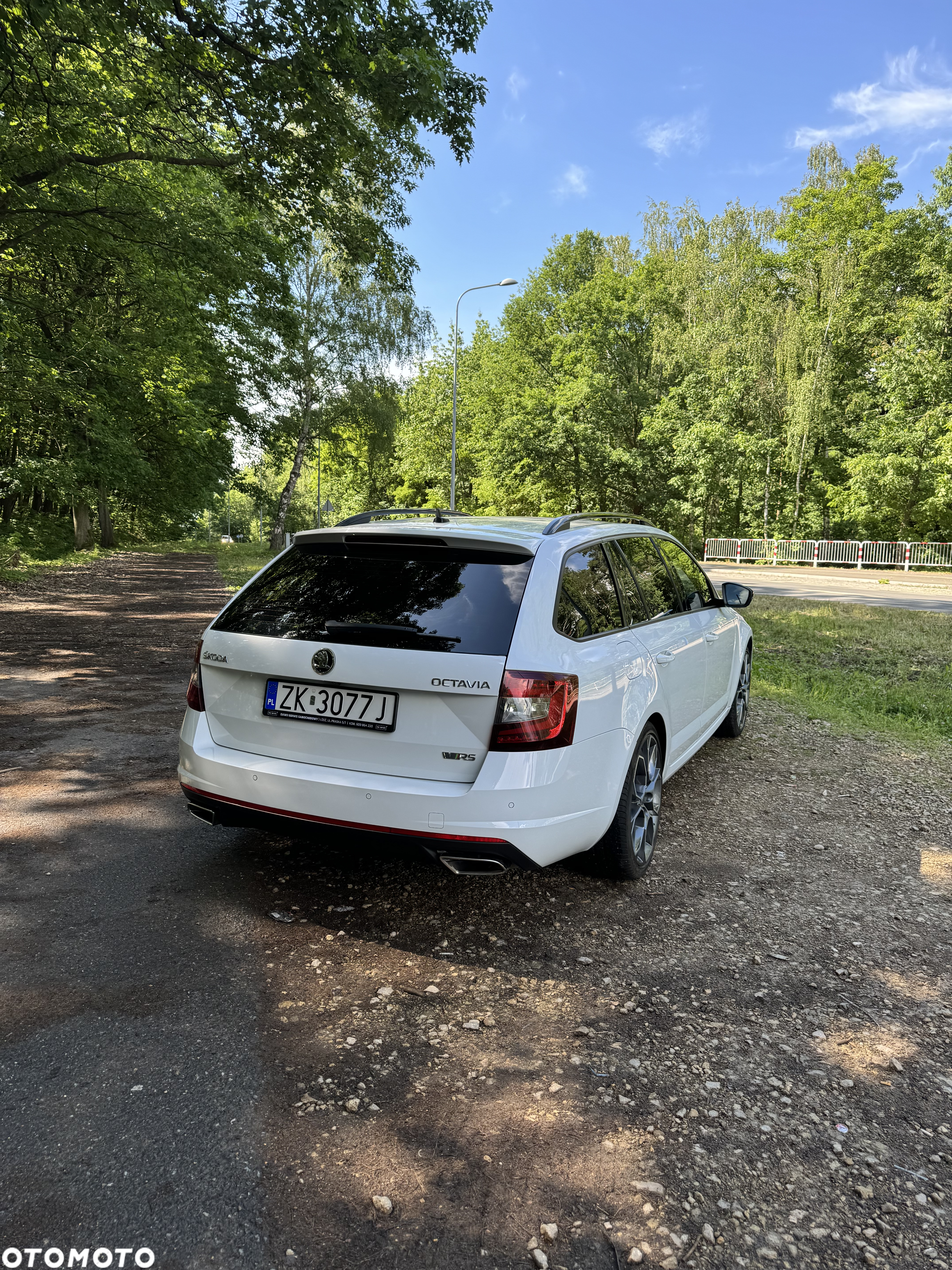 Skoda Octavia 2.0 TSI RS 230 DSG - 25
