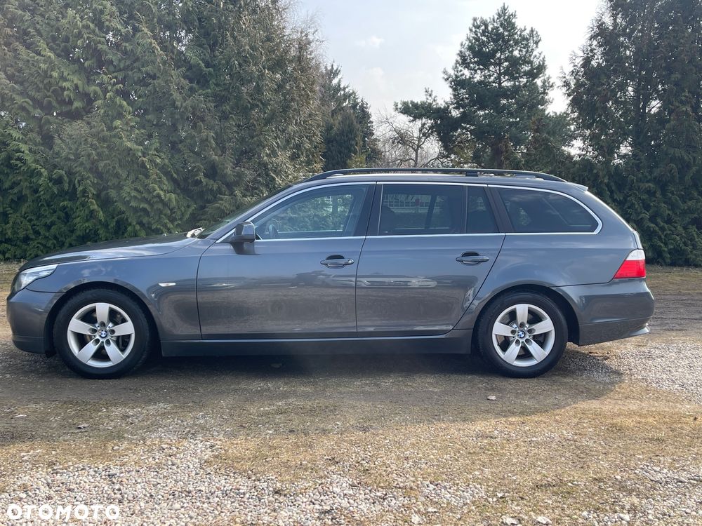 BMW Seria 5 525i Edition Exclusive - 4