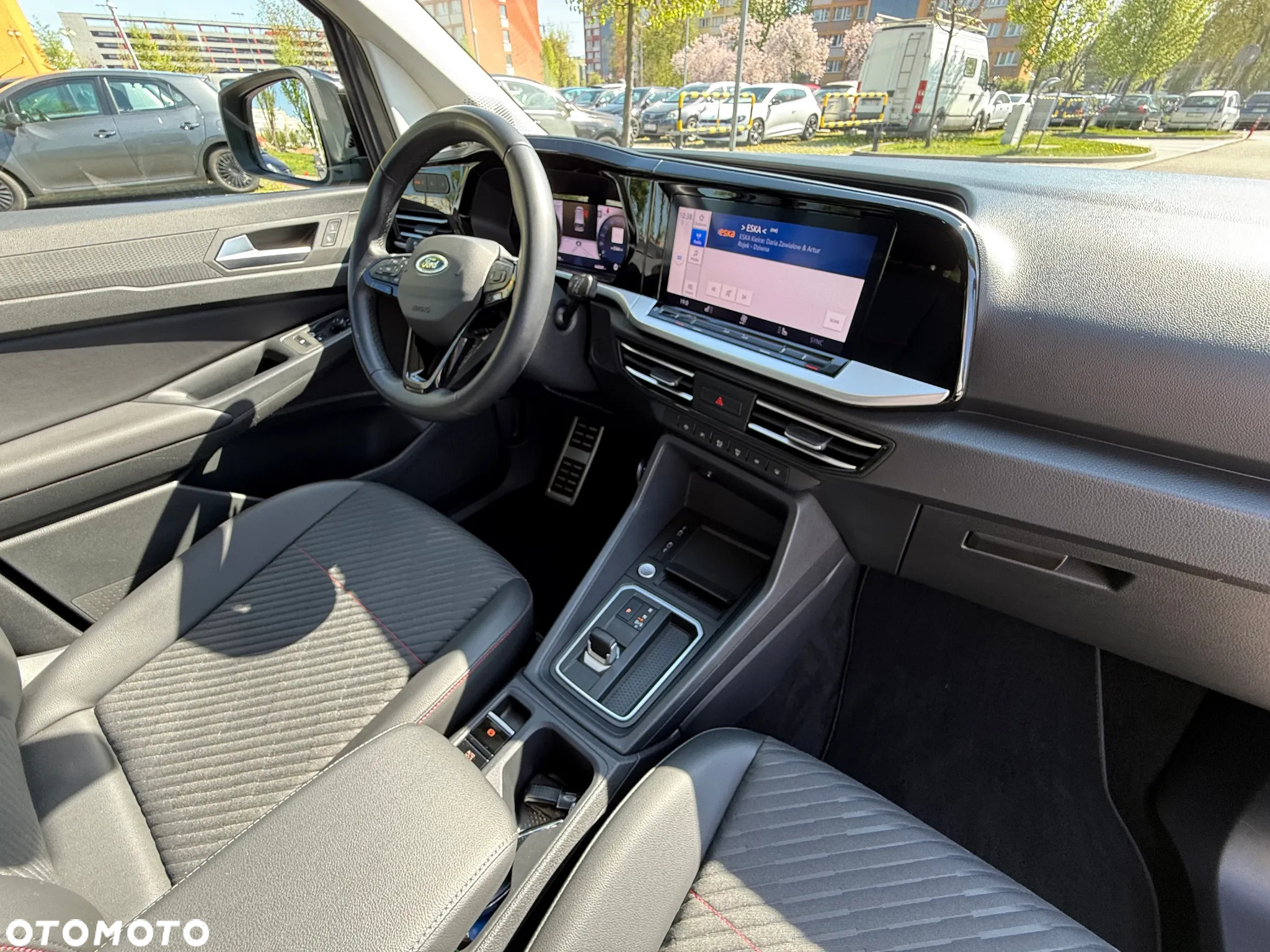Ford Tourneo Connect - 15