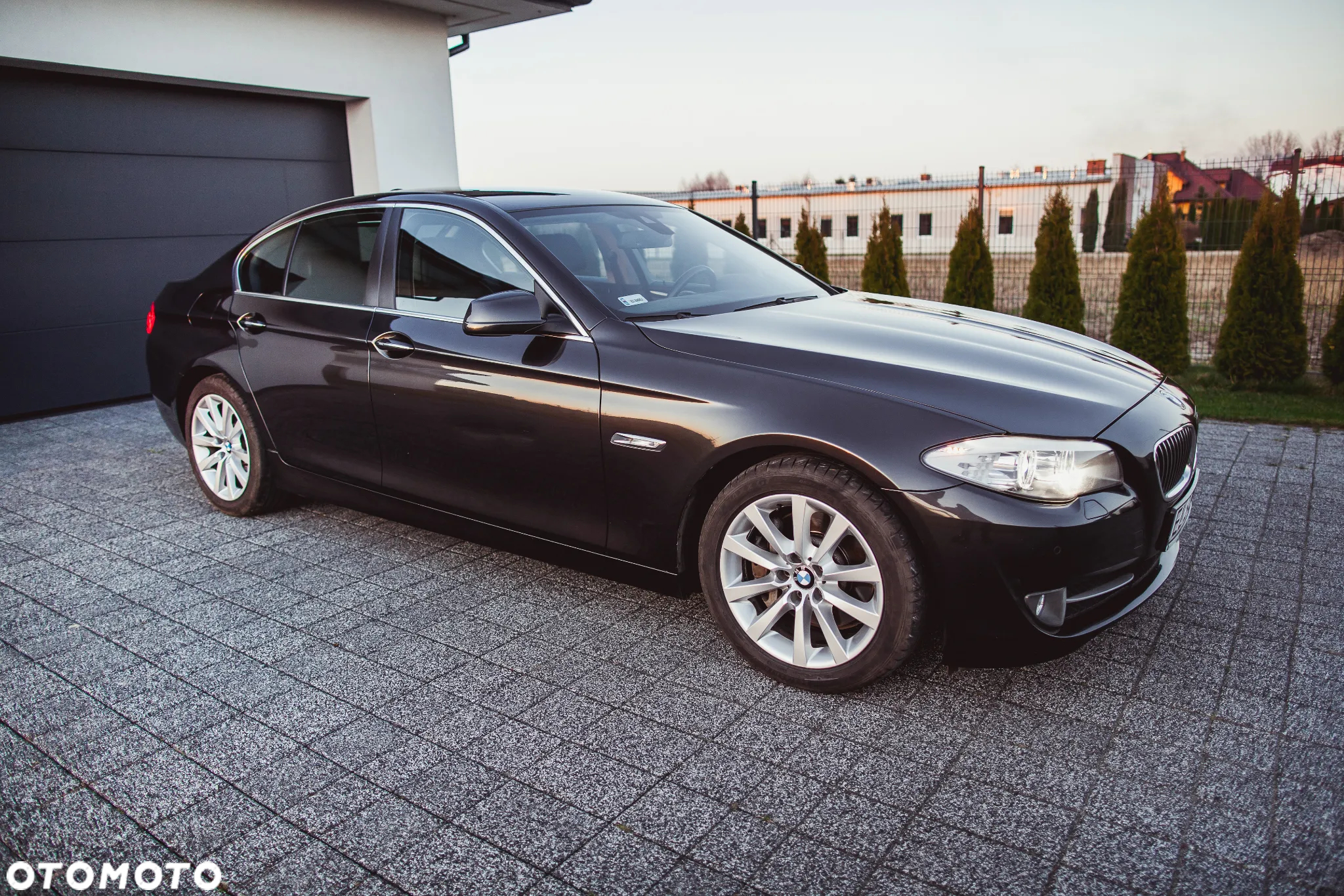 BMW Seria 5 530d xDrive - 7