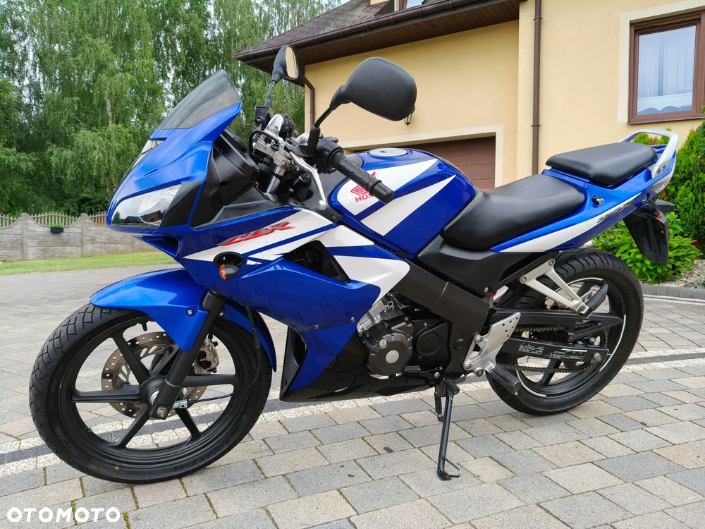 Honda CBR - 1