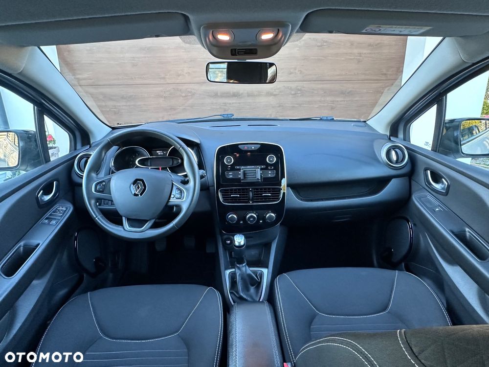 Renault Clio 1.2 16V 75 LIMITED - 20