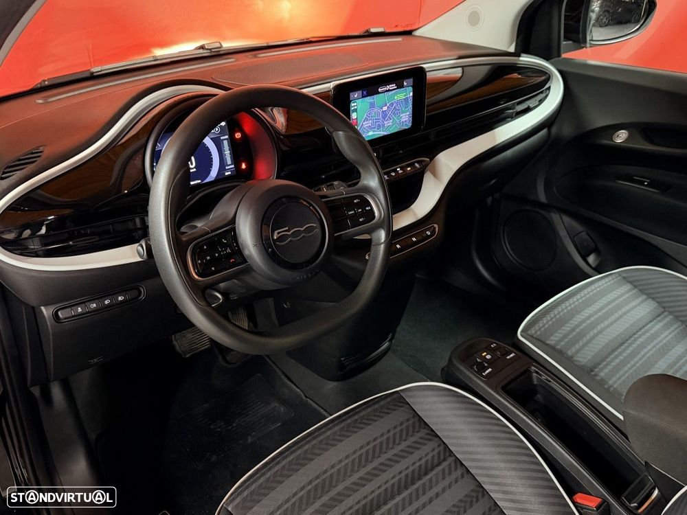 Fiat 500e Action - 5