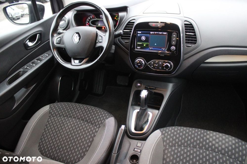 Renault Captur - 40