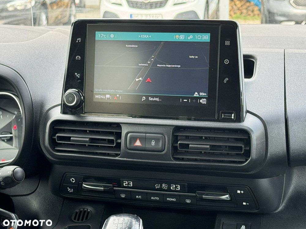 Citroën Berlingo Multispace PureTech 110 SHINE - 29