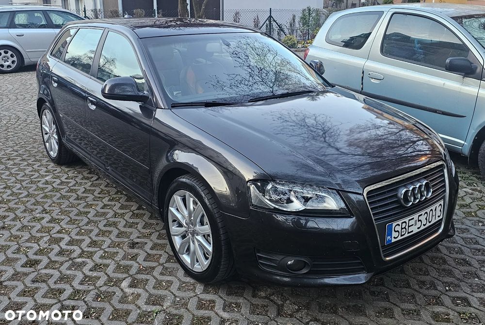Audi A3 Sportback 3.2 quattro (DSG) S tronic S line Sportpaket plus - 2
