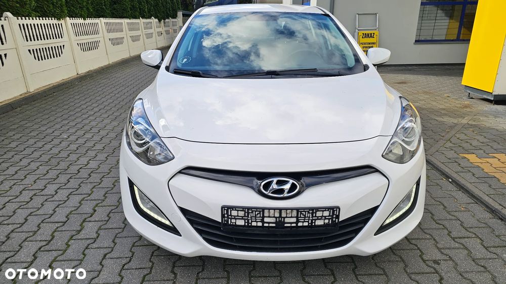 Hyundai i30 1.4 Premium - 4