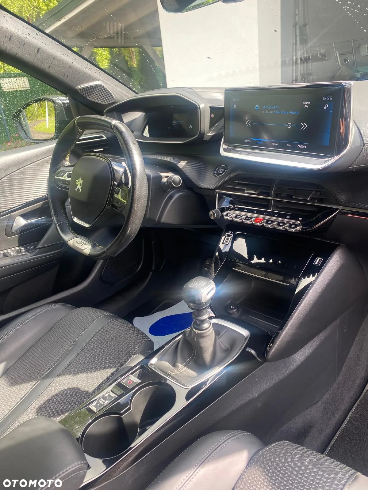 Peugeot 208 - 7