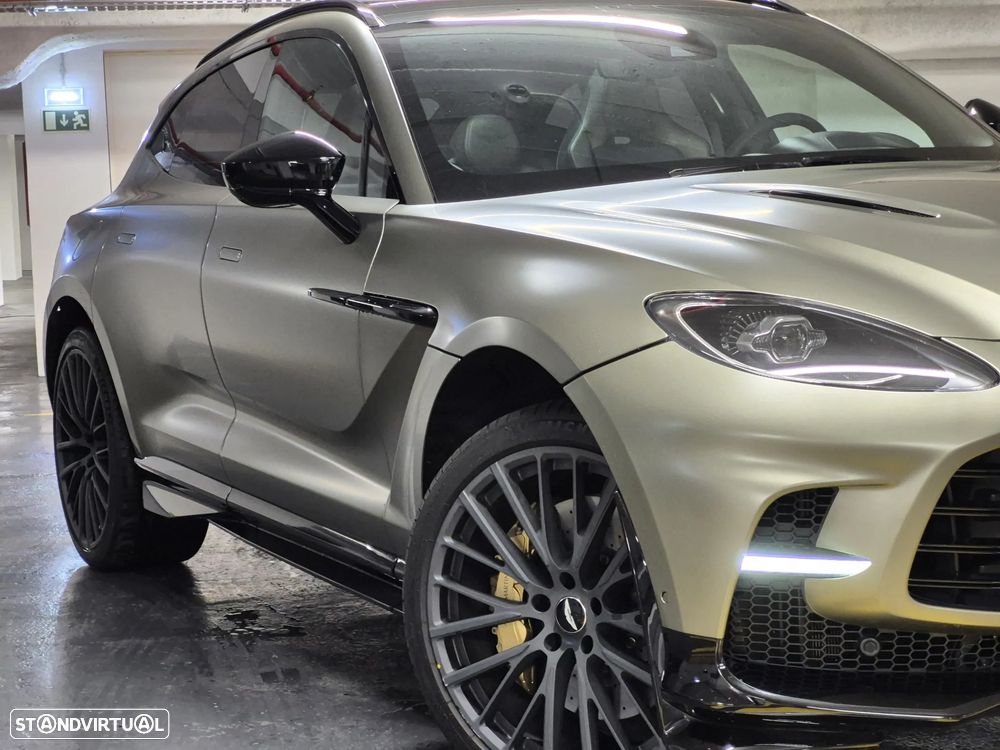 Aston Martin DBX 707 - 5