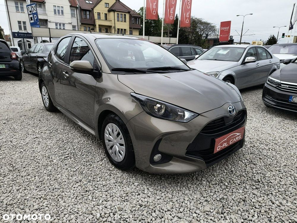 Toyota Yaris - 4