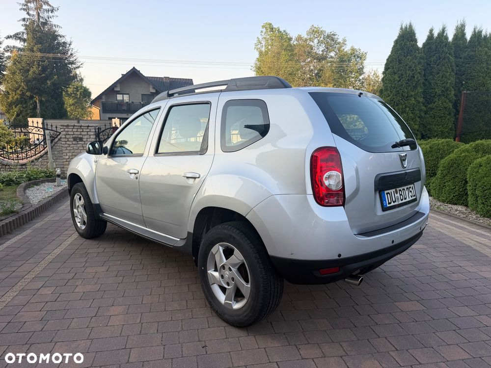 Dacia Duster 1.6 16V 105 4x2 Prestige - 9