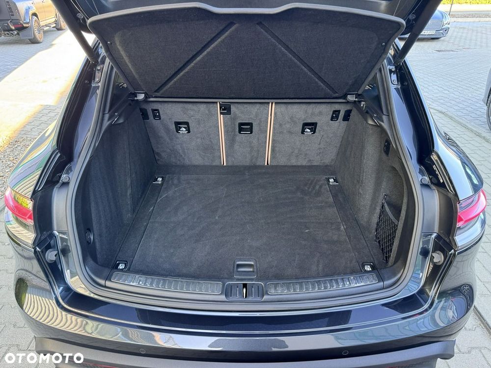 Porsche Macan T - 18