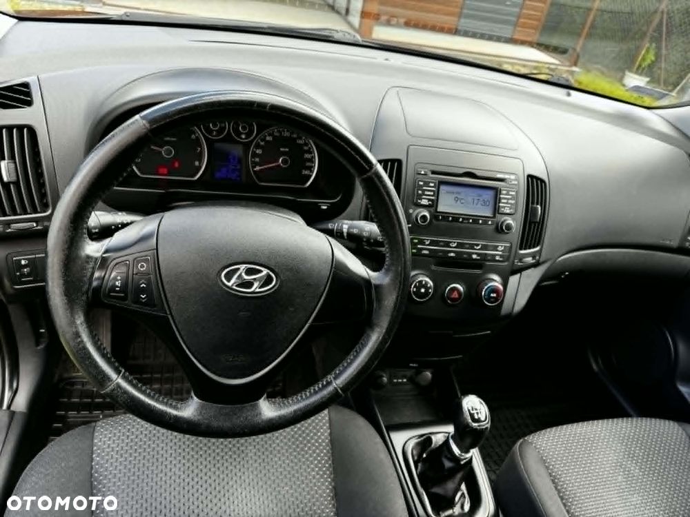 Hyundai i30 1.4 Blue Classic - 14