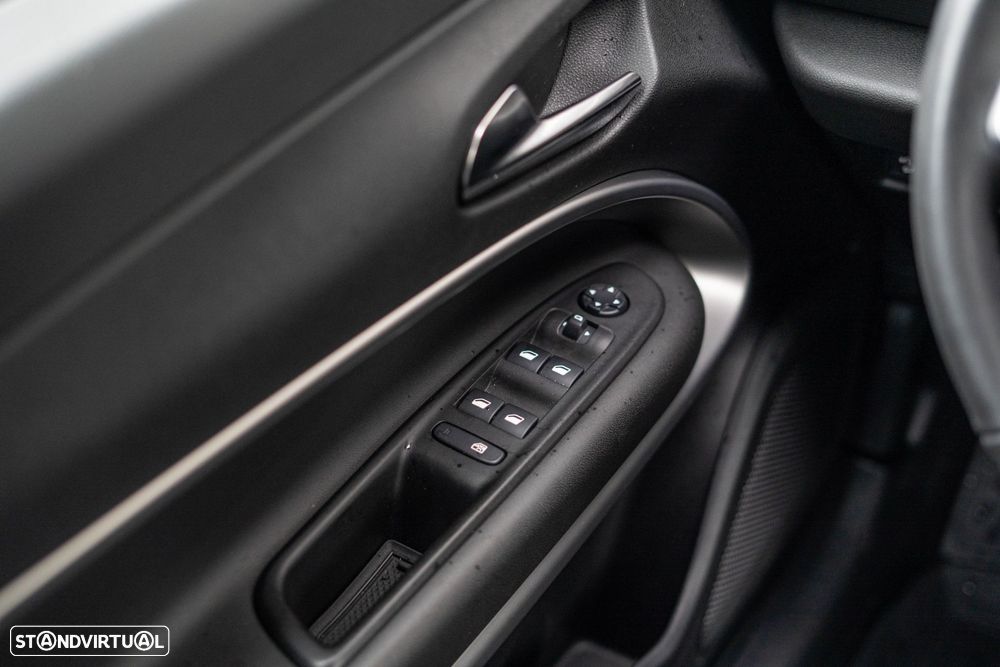 Jeep Avenger 1.2 GSE T3 Altitude - 41