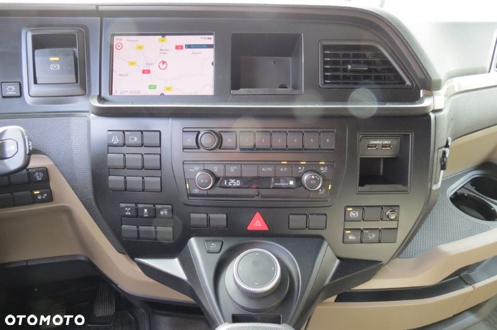 MAN TGX TG3 18.470 GX MEGA RETARDER CYFROWE ZEGARY KLIMA POSTOJOWA ACC NAVI PO KONTRAKCIE SERWIS MAN - 14