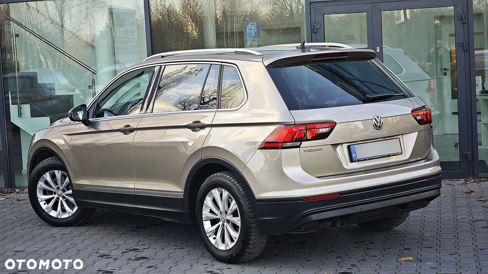 Volkswagen Tiguan - 3