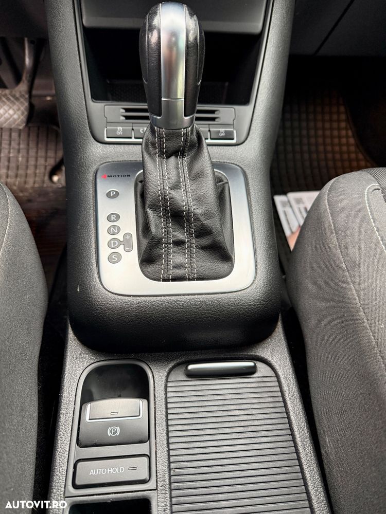 Volkswagen Tiguan 2.0 TDI DPF 4Motion BlueMotion Technology DSG Lounge Sport & Style - 18