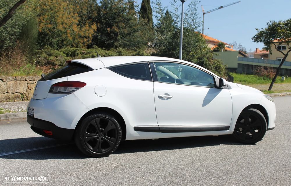 Renault Mégane Coupe 1.5 dCi Dynamique S - 10