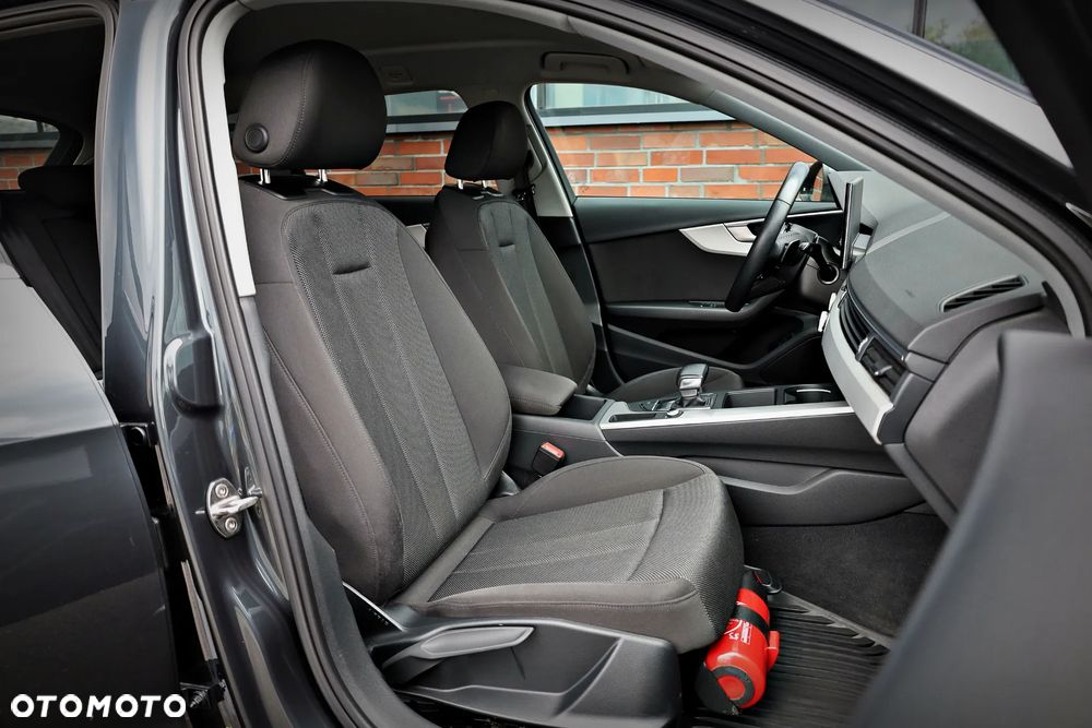 Audi A4 Avant - 26