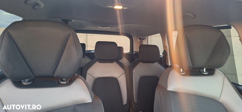 Citroën C4 Space Tourer Spacetourer BlueHDi 130 Stop&Start EAT8 SELECTION - 16