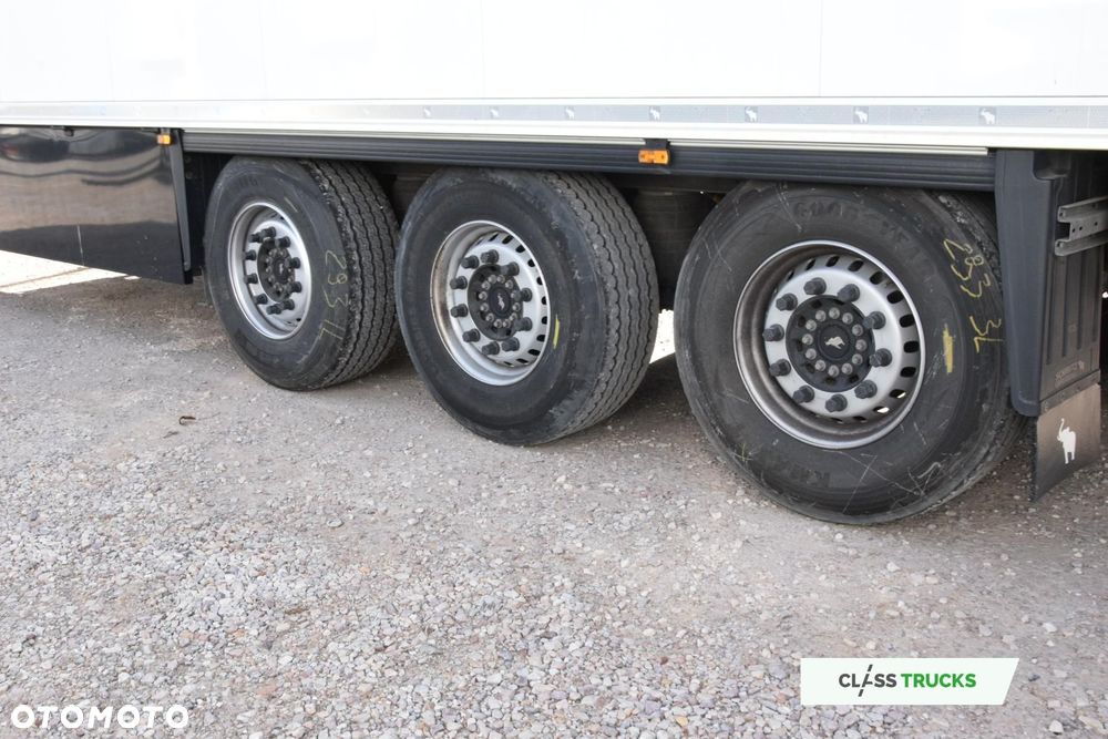 Schmitz Cargobull SKO FP 60 Carrier Vector 1550 - 11