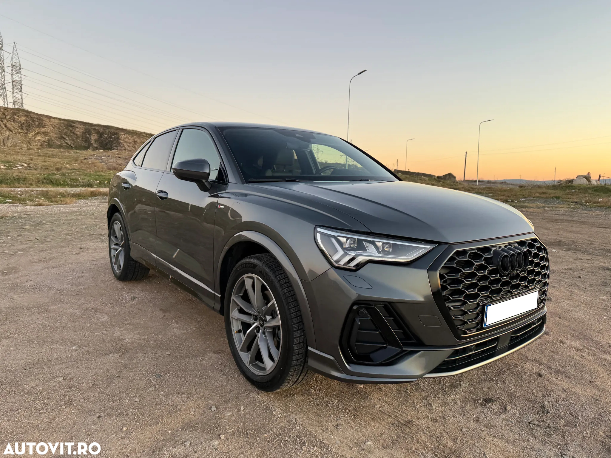 Audi Q3 Sportback 1.5 35 TFSI S tronic S Line - 5