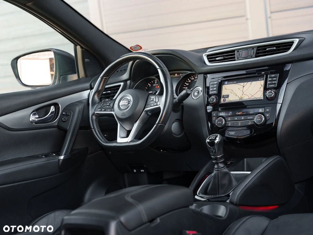 Nissan Qashqai 1.6 DCi Tekna+ - 19