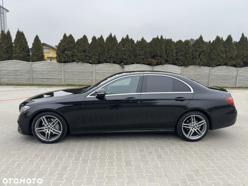 Mercedes-Benz Klasa E 220 d 4-Matic 9G-TRONIC - 2