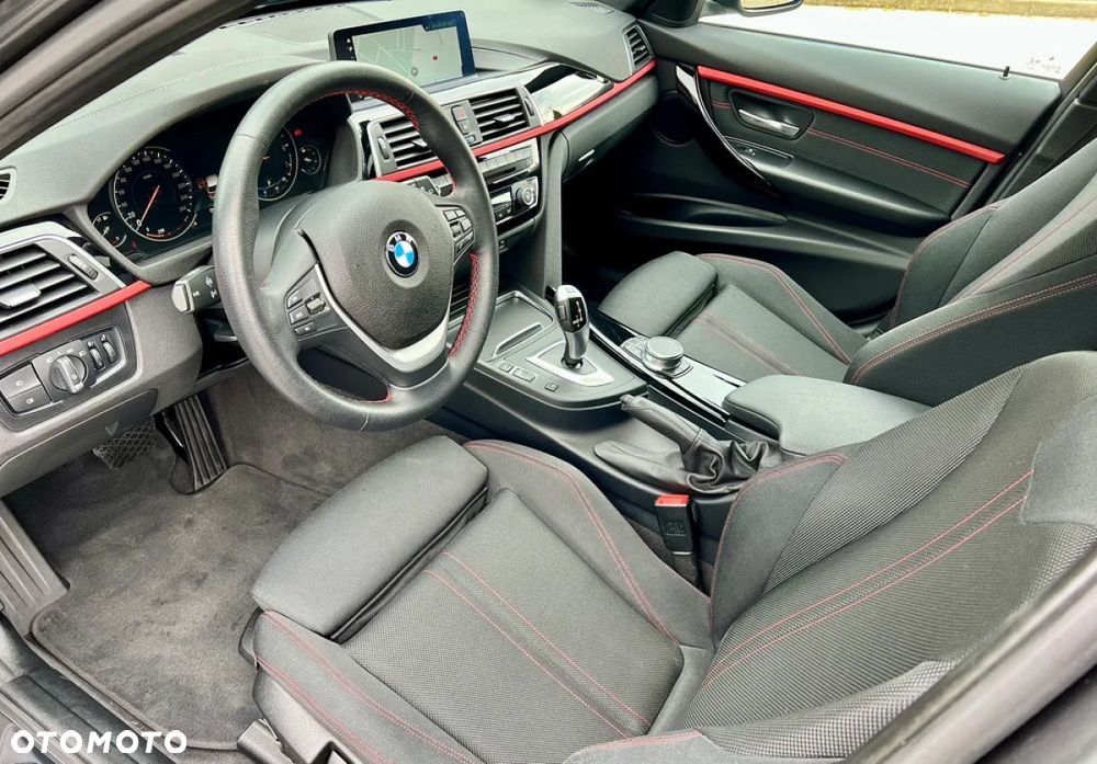 BMW Seria 3 320i Edition Luxury Line Purity - 27