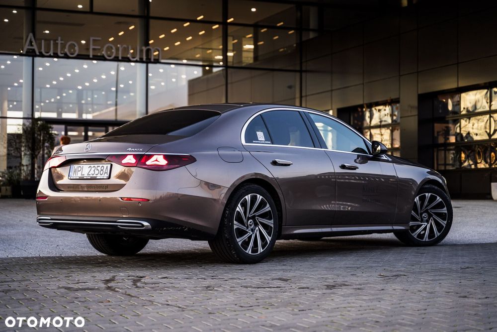 Mercedes-Benz Klasa E - 7