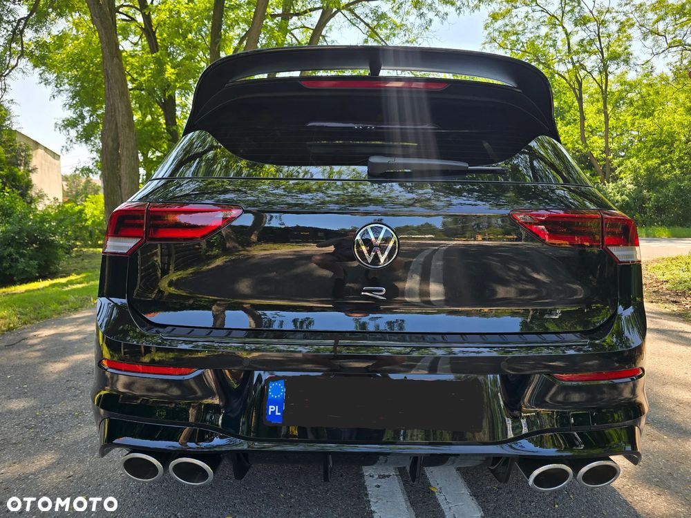 Volkswagen Golf - 8