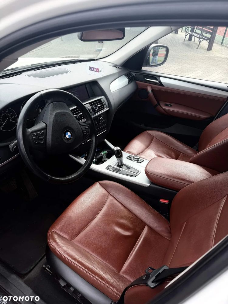 BMW X3 28i xDrive - 5