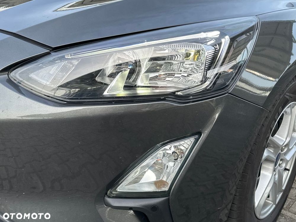 Ford Focus - 8