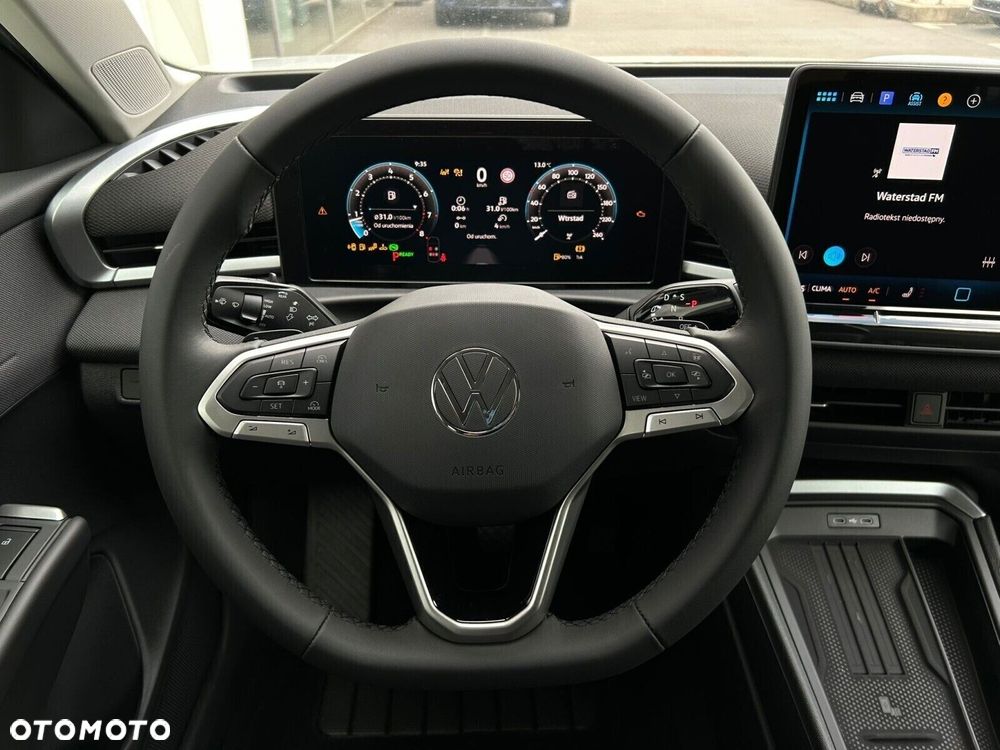 Volkswagen T-Roc - 14