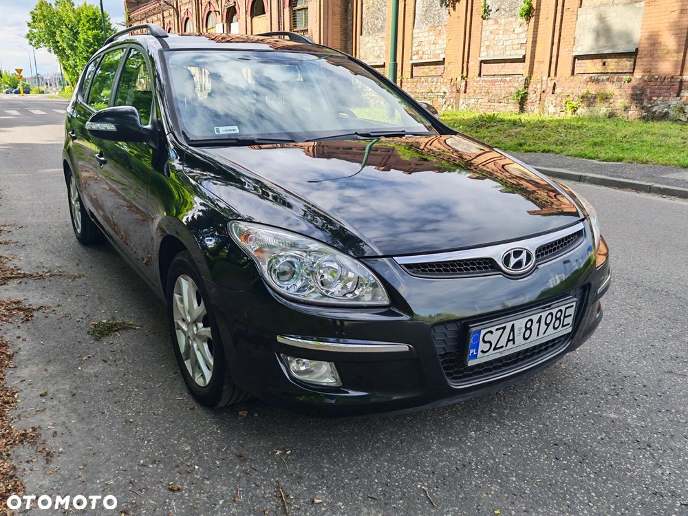 Hyundai i30 2.0 Premium - 1