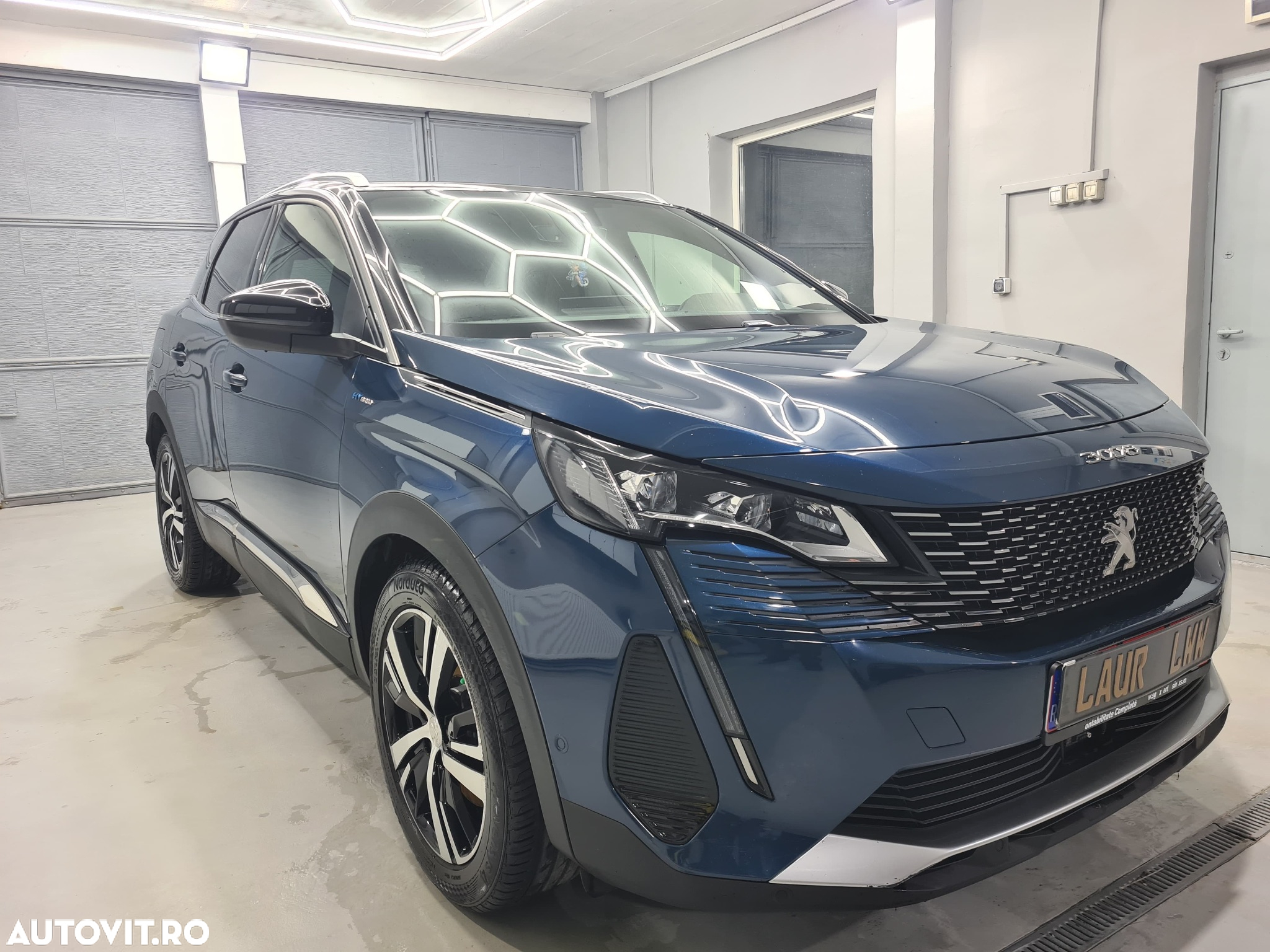 Peugeot 3008 PHEV 225 EAT8 GT - 3