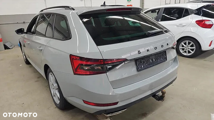Skoda Superb 2.0 TSI 4x4 DSG Sportline - 3