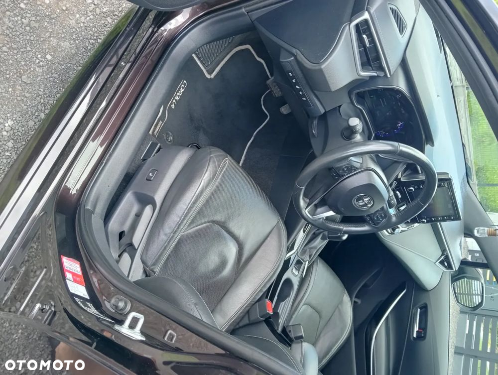 Toyota Corolla 2.0 Hybrid Executive - 12
