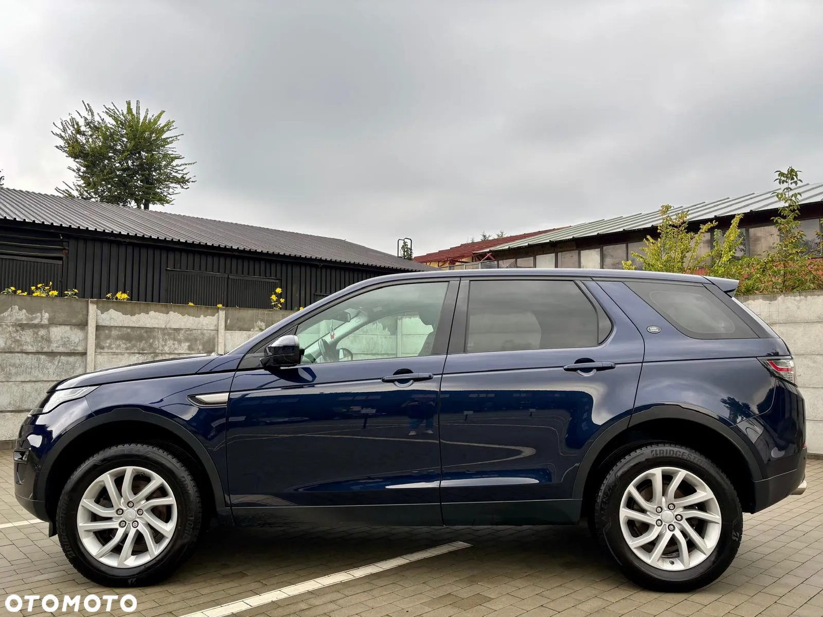 Land Rover Discovery Sport - 11