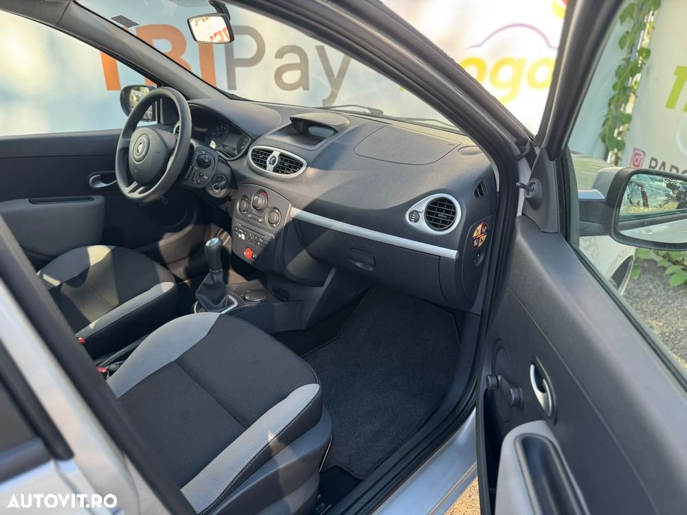 Renault Clio 1.2 16V 75 Collection - 36