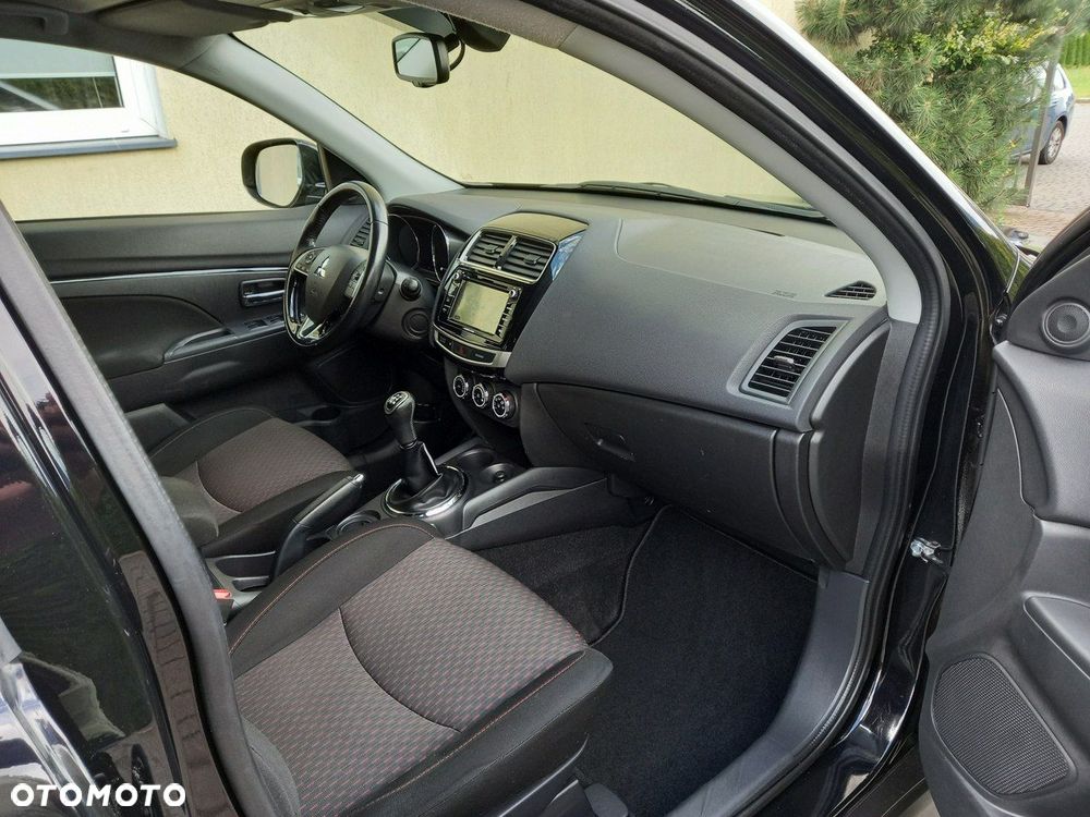 Mitsubishi ASX 1.6 Intense Plus Navi Blue Edition - 22