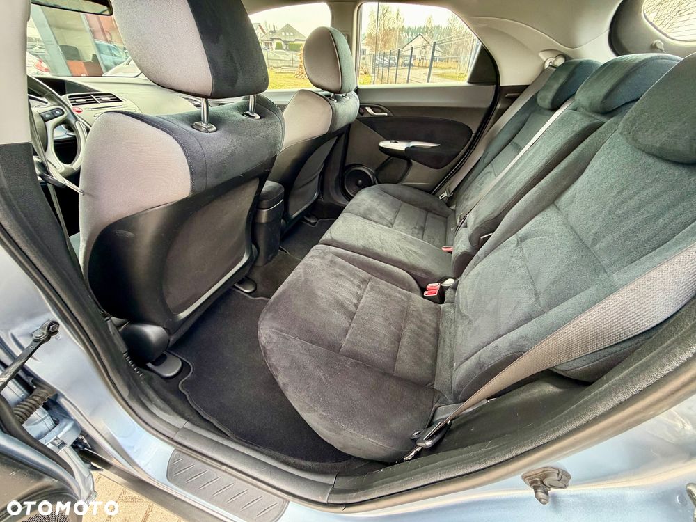 Honda Civic 1.8i-VTEC Executive - 8