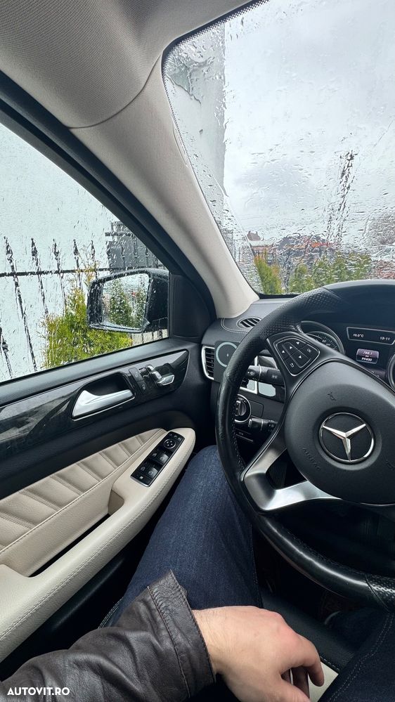 Mercedes-Benz GLE - 10