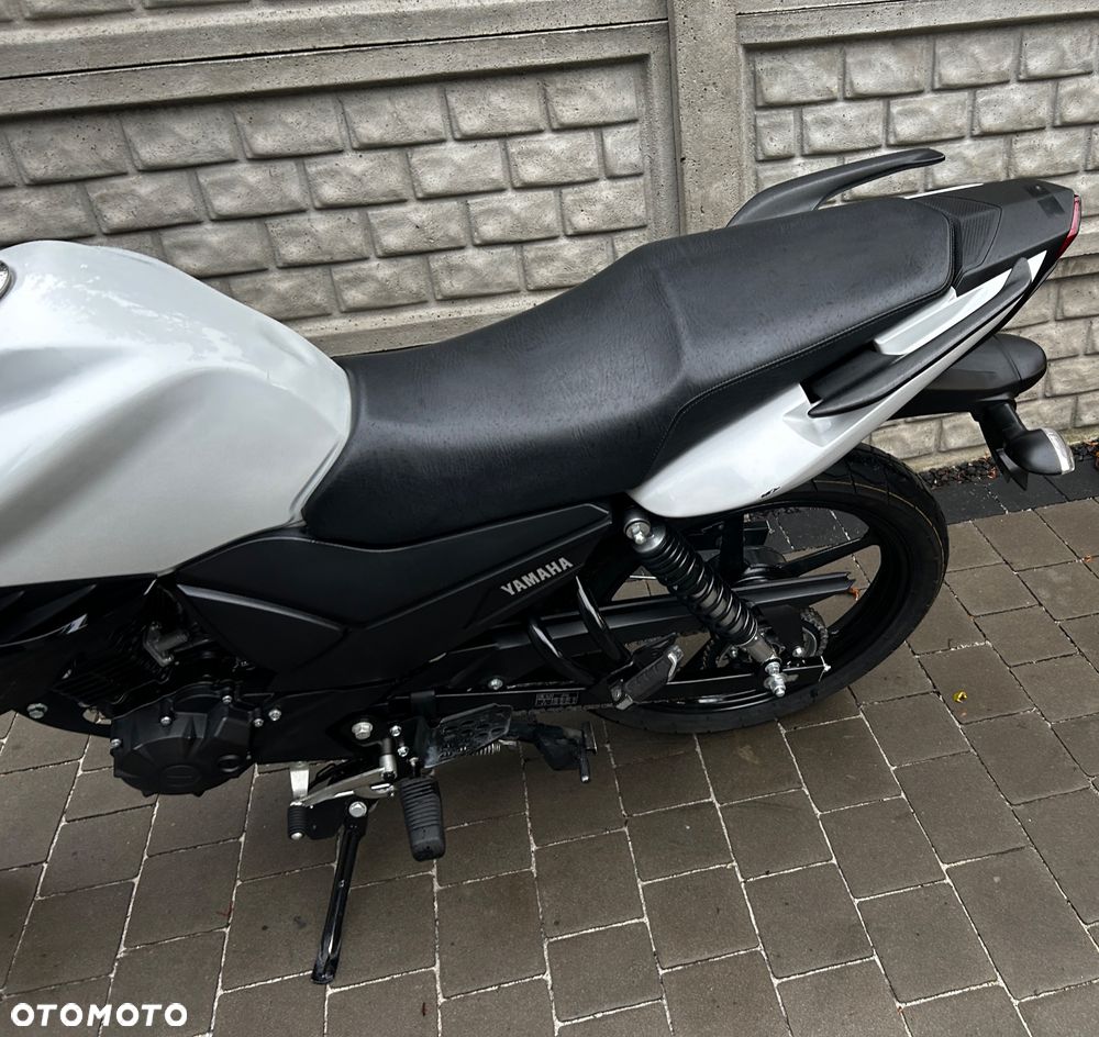 Yamaha YS - 18