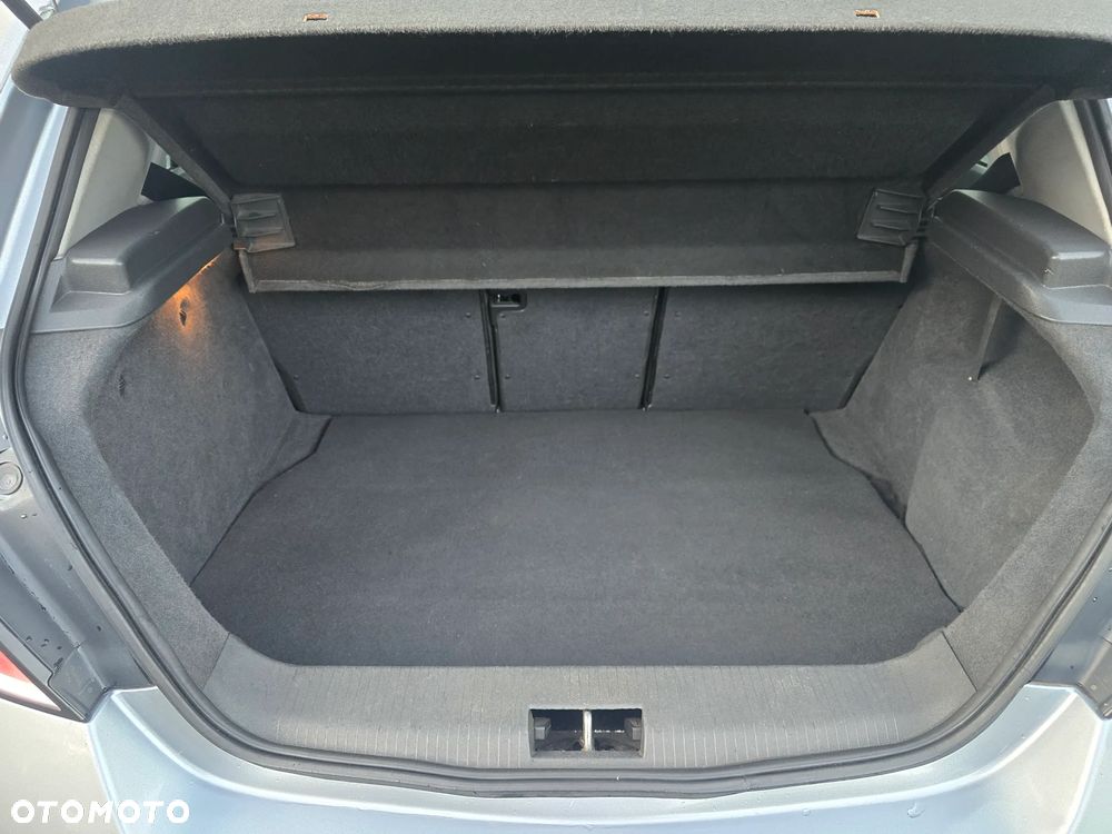 Opel Astra III 1.6 Essentia - 12